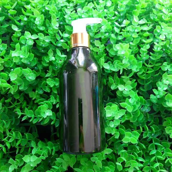 Vỏ Chai Nhựa 300ml Xanh Lá + Nắp Bơm Gel Mạ Vàng Chiết Dầu Massage